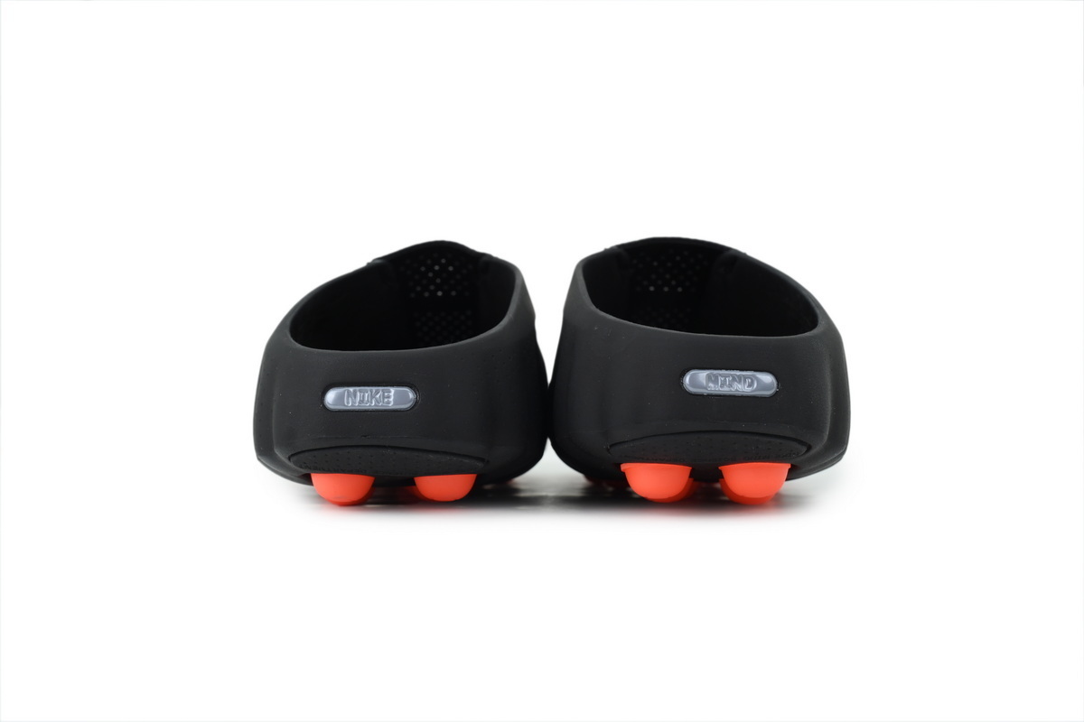 Nike Mind 001 Black-Slippers run one size smaller than sneakers, so please order slippers one size up.